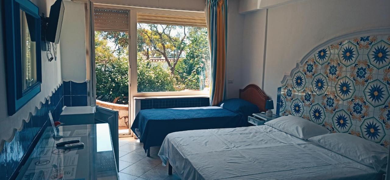 Hotel 4 Stagioni كابري المظهر الخارجي الصورة